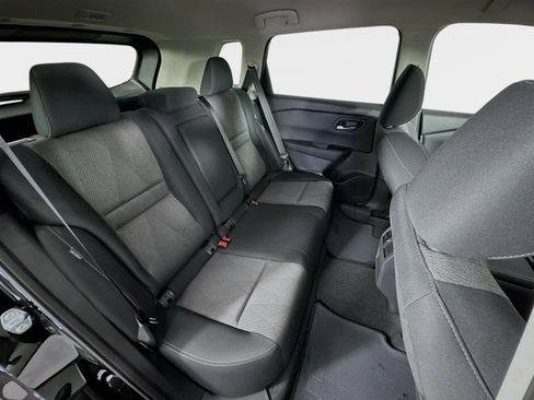 New 2026 Nissan Rogue SV FWD image 25