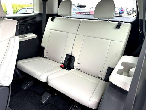 Used 2024 Hyundai Santa Fe Calligraphy FWD image 22