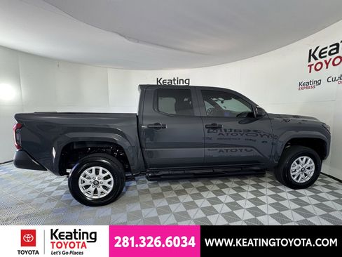 Certified 2025 Toyota Tacoma SR AWD/4WD image 5