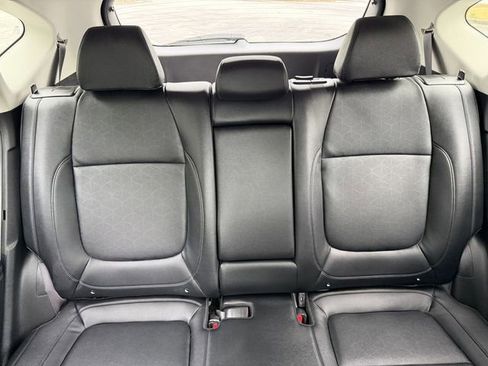 Certified 2025 Kia Seltos EX w/ EX Sunroof Package FWD image 33