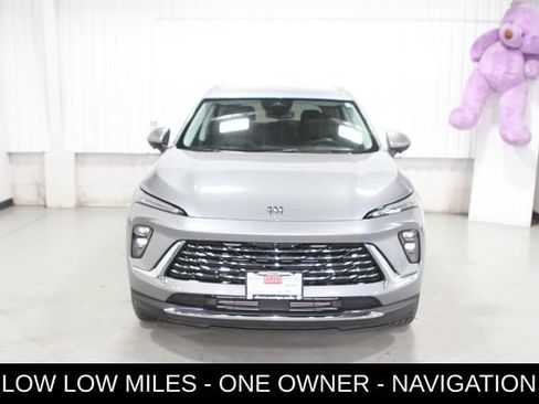 Used 2024 Buick Envision Preferred AWD/4WD image 2