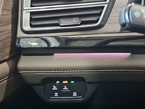 New 2026 Volkswagen Atlas SEL AWD/4WD image 40