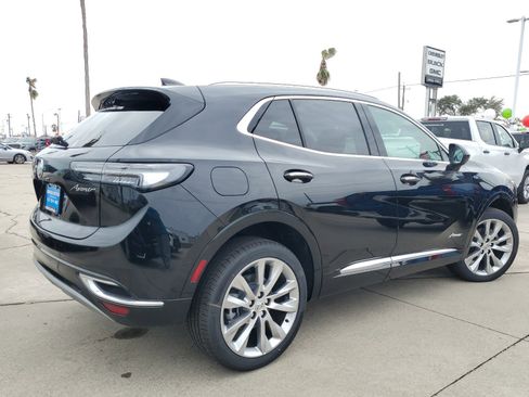 Certified 2023 Buick Envision Avenir image 5
