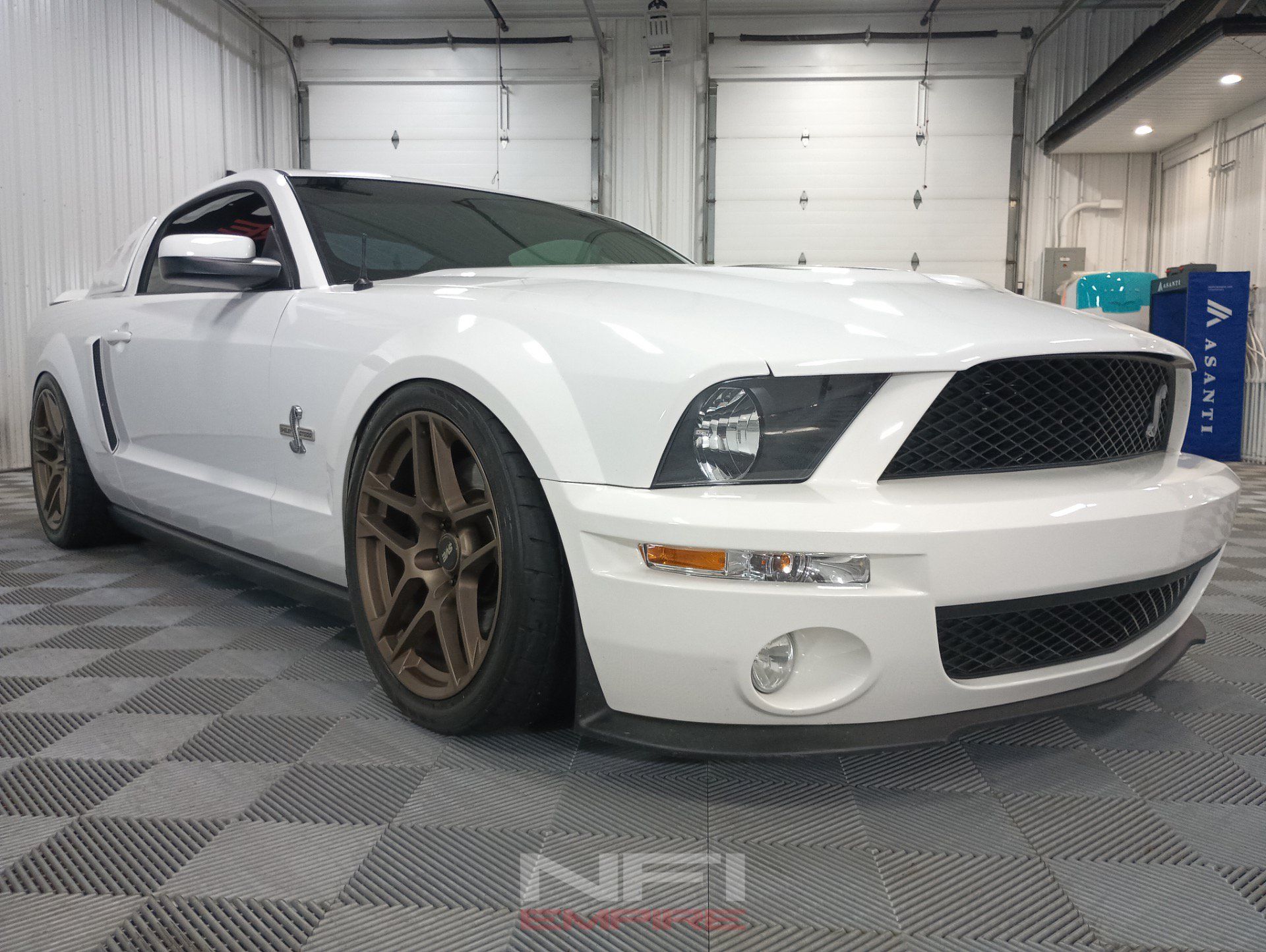 Used 2007 Ford Mustang Shelby GT500 RWD image 18
