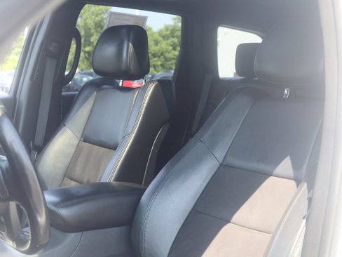 Used 2020 Jeep Grand Cherokee Altitude AWD/4WD image 26