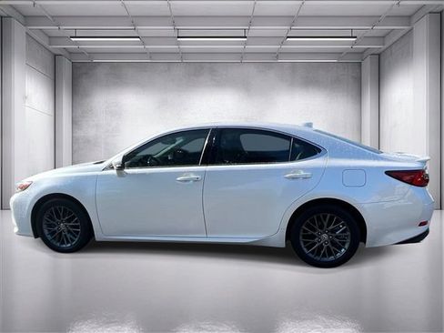 Used 2018 Lexus ES 350 w/ Navigation System Package FWD image 6