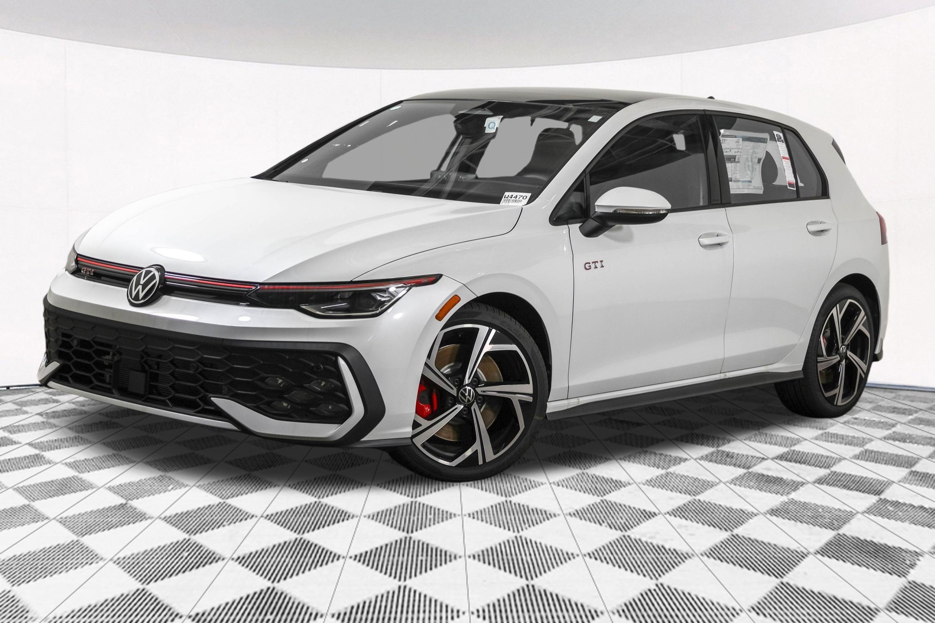 New 2026 Volkswagen GTI SE FWD image 2