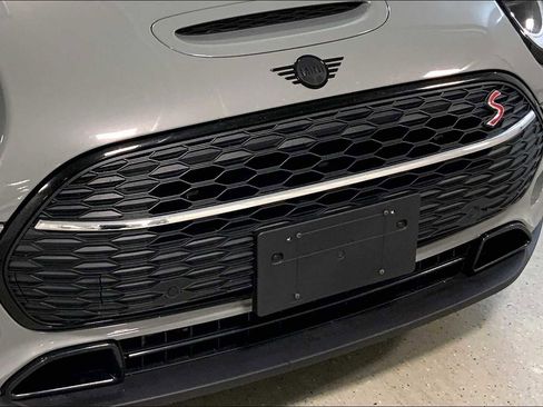 Certified 2023 MINI Cooper Clubman S image 32