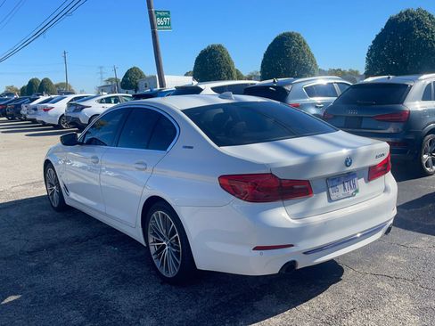 Used 2019 BMW 530e xDrive image 3