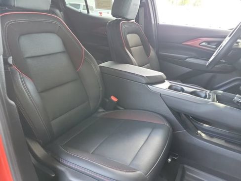 Certified 2026 Chevrolet Equinox EV RS FWD image 22