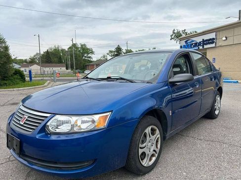 Used 2005 Saturn ION Level 2 w/ Power Pkg FWD image 1