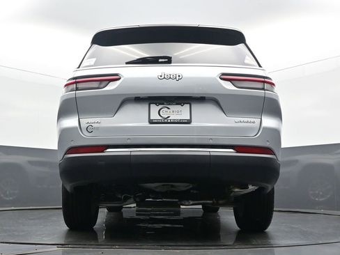 New 2025 Jeep Grand Cherokee L Laredo w/ Luxury Tech Group I image 52