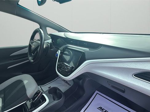 Used 2021 Chevrolet Bolt LT image 43