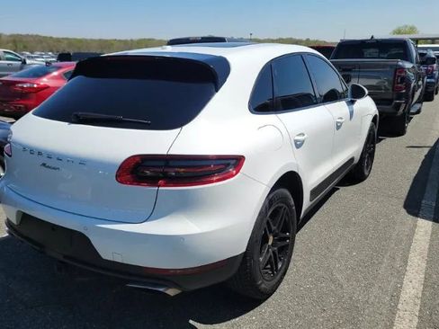 Used 2017 Porsche Macan AWD/4WD image 2
