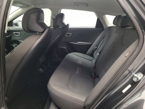 Used 2025 Kia K4 FWD image 18