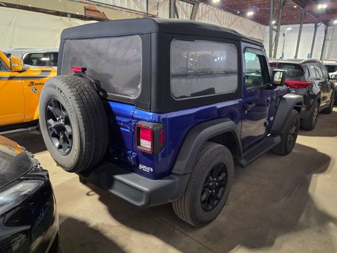Used 2020 Jeep Wrangler Sport AWD/4WD image 2