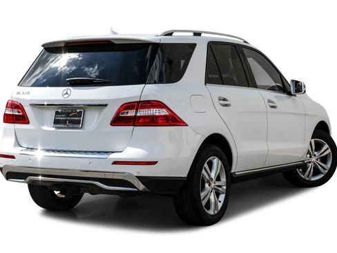 Used 2015 Mercedes-Benz ML 350 2WD w/ Premium 1 Package image 8