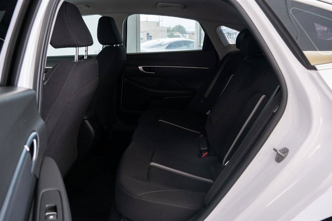 Used 2025 Hyundai Sonata SEL FWD image 19
