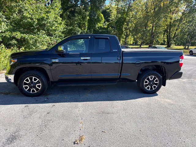 Used 2019 Toyota Tundra Limited w/ Limited Premium Package AWD/4WD image 4