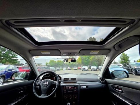 Used 2006 MAZDA MAZDA3 s FWD image 52