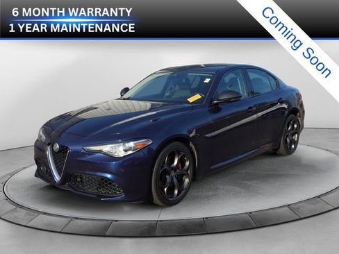 Used 2017 Alfa Romeo Giulia Ti w/ TI 19" Sport Package image 1