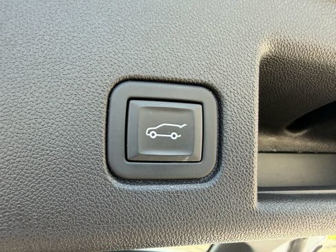 Used 2024 Chevrolet Equinox LT w/ LPO, Floor Liner Package AWD/4WD image 14