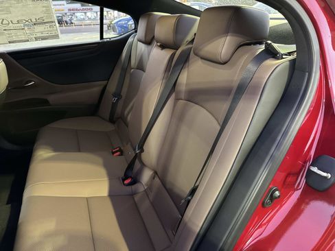 New 2025 Lexus ES 350 w/ Premium Package image 12