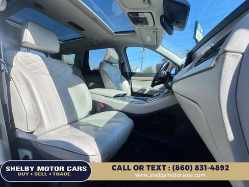 Used 2021 Hyundai Palisade Limited image 20