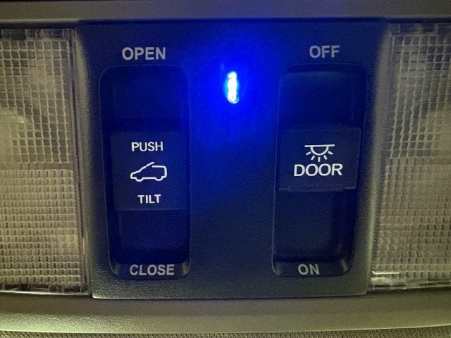 Used 2024 Honda Odyssey Touring image 31