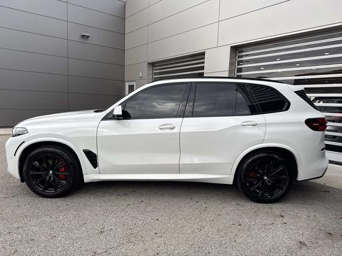 Used 2024 BMW X5 xDrive40i w/ M Sport Package AWD/4WD image 4