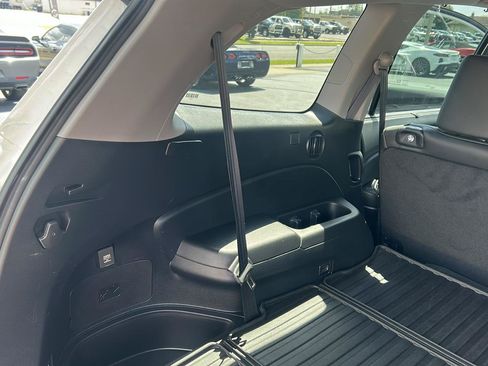 Used 2022 Honda Pilot Special Edition image 15