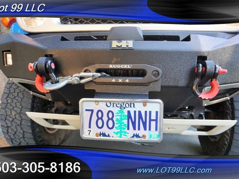 Used 2007 Toyota FJ Cruiser 4WD image 3