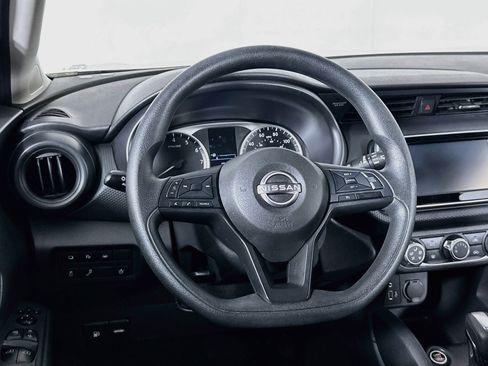 Used 2024 Nissan Kicks S FWD image 18