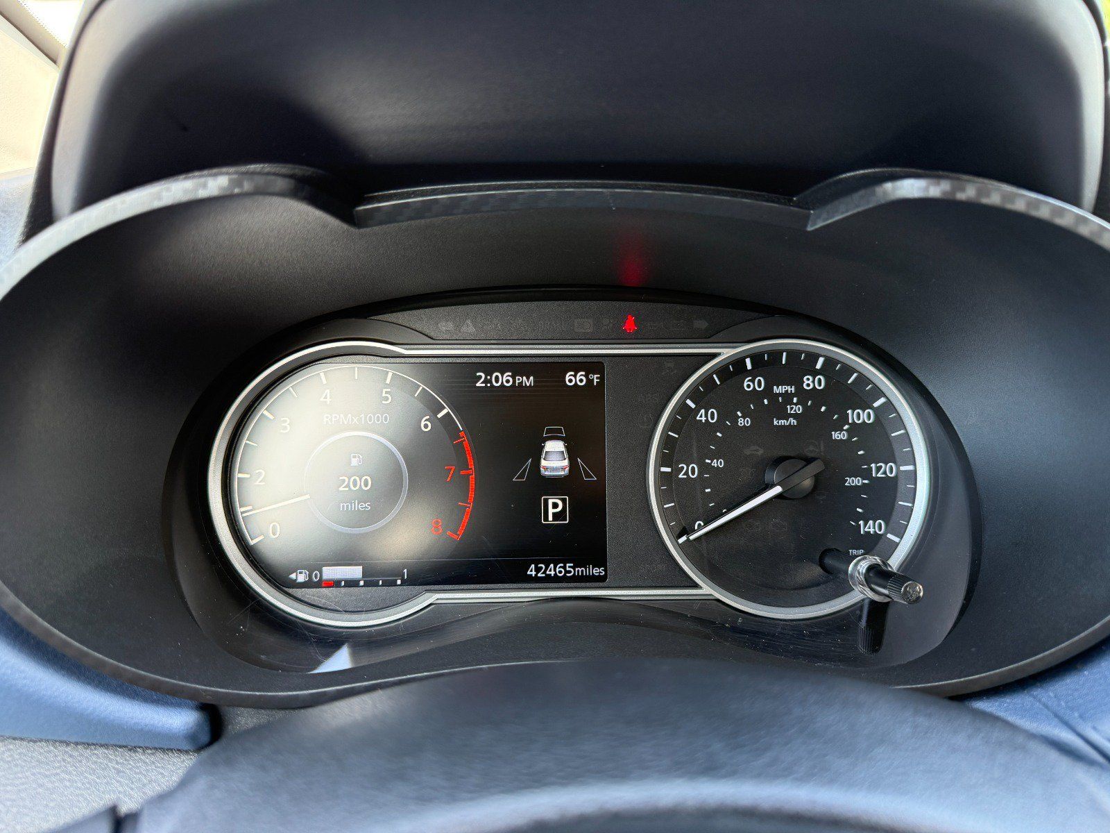Used 2025 Nissan Versa SV FWD image 26