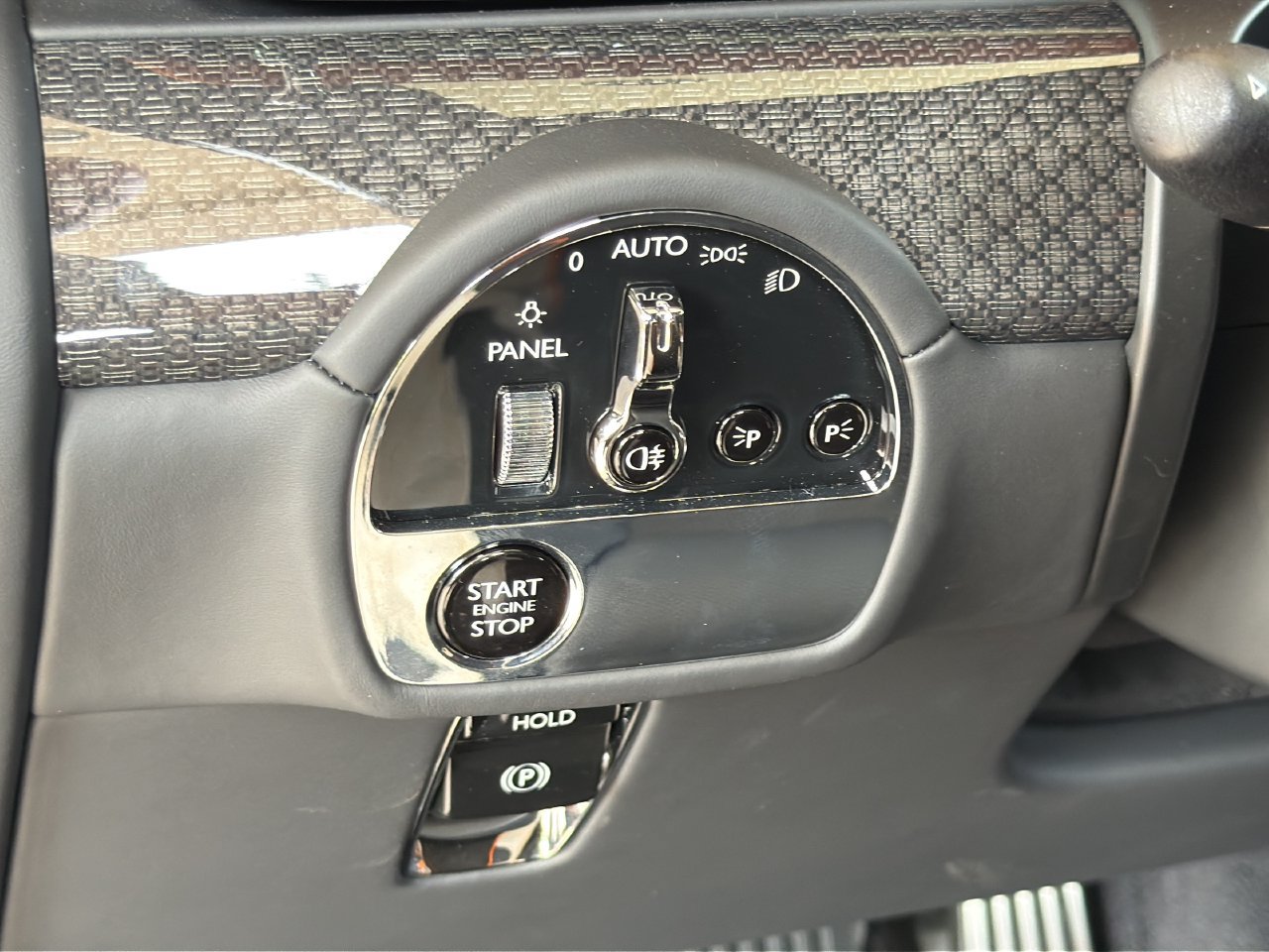 New 2027 Rolls-Royce Ghost Black Badge AWD/4WD image 25