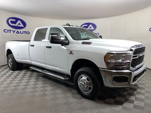 Used 2024 RAM 3500 Tradesman w/ Towing Technology Group image 1