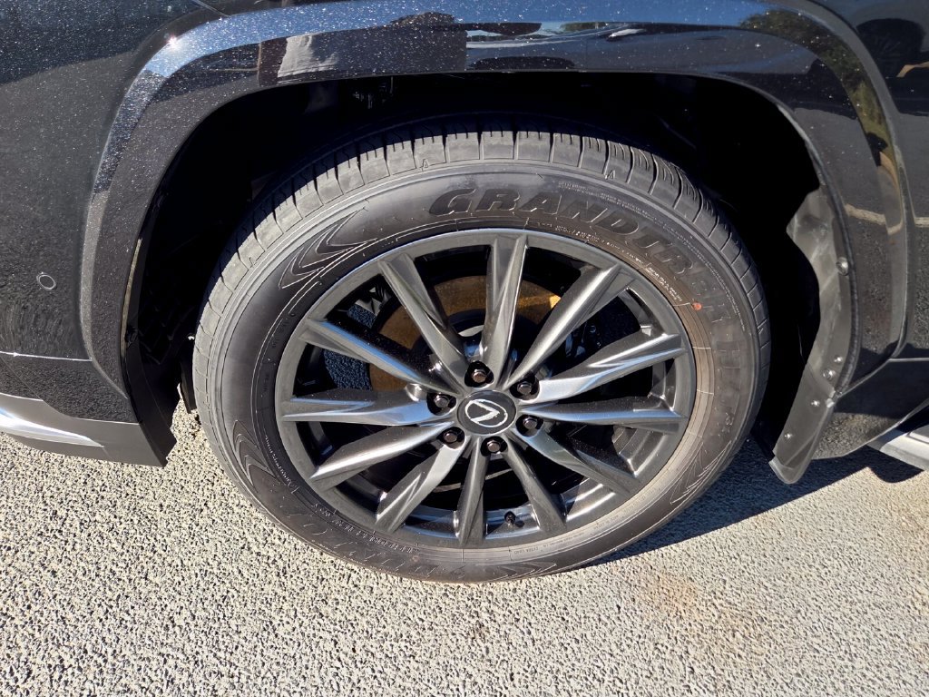 Used 2026 Lexus LX 700h F Sport AWD/4WD image 4