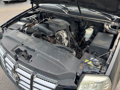 Used 2007 Cadillac Escalade ESV AWD image 24