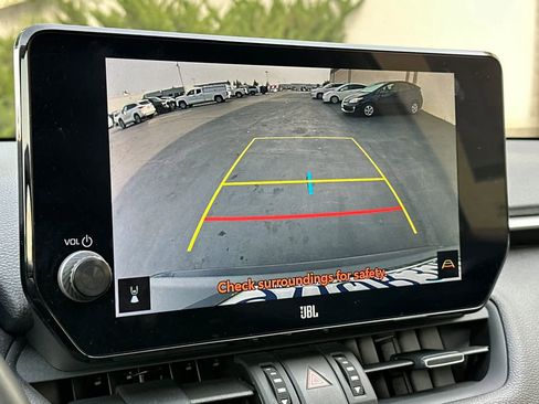 Used 2023 Toyota RAV4 XLE Premium image 21