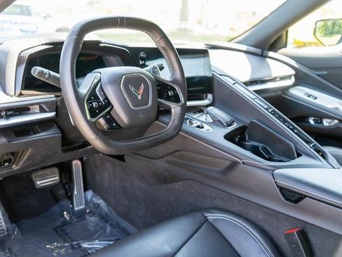 Used 2024 Chevrolet Corvette Stingray Coupe w/ Z51 Performance Package RWD image 33