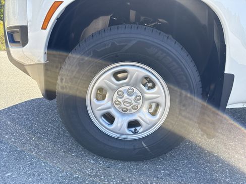 New 2026 Nissan Frontier S image 11