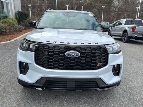New 2026 Ford Explorer ST w/ Sun And Sound Package image 10