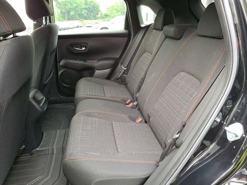 Used 2024 Honda HR-V Sport image 9