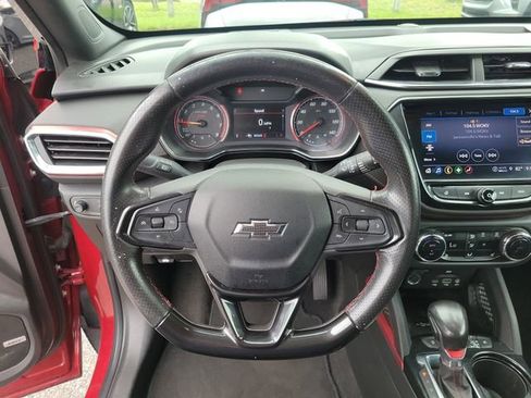 Certified 2021 Chevrolet TrailBlazer RS w/ Technology Package FWD image 25