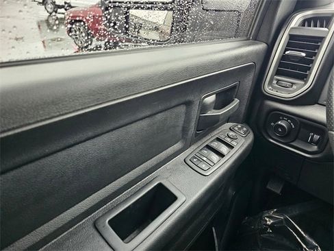 Used 2024 RAM 2500 Tradesman w/ Chrome Appearance Group image 26