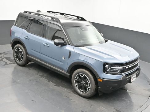 New 2025 Ford Bronco Sport Outer Banks w/ Outer Banks Tech Package+ AWD/4WD image 29