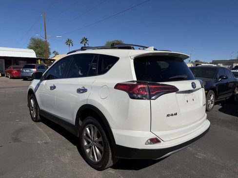 Used 2018 Toyota RAV4 Limited image 7