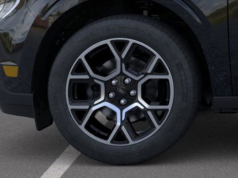 New 2026 Ford Maverick Lariat image 43