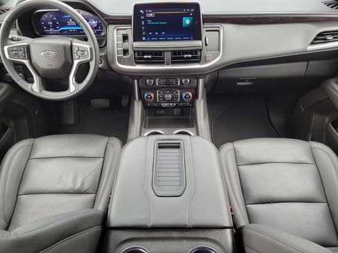 Used 2024 Chevrolet Tahoe Z71 AWD/4WD image 17