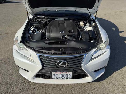 Used 2014 Lexus IS 250 image 34
